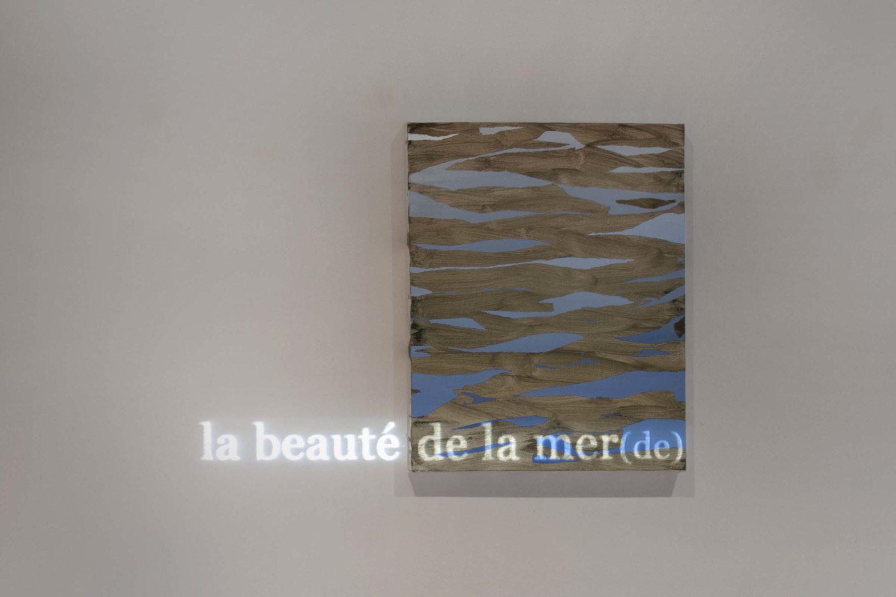Linda Carrara, La fatigue de ne pas finir, 2017, installation view, Musumeci Contemporary, Brussels
