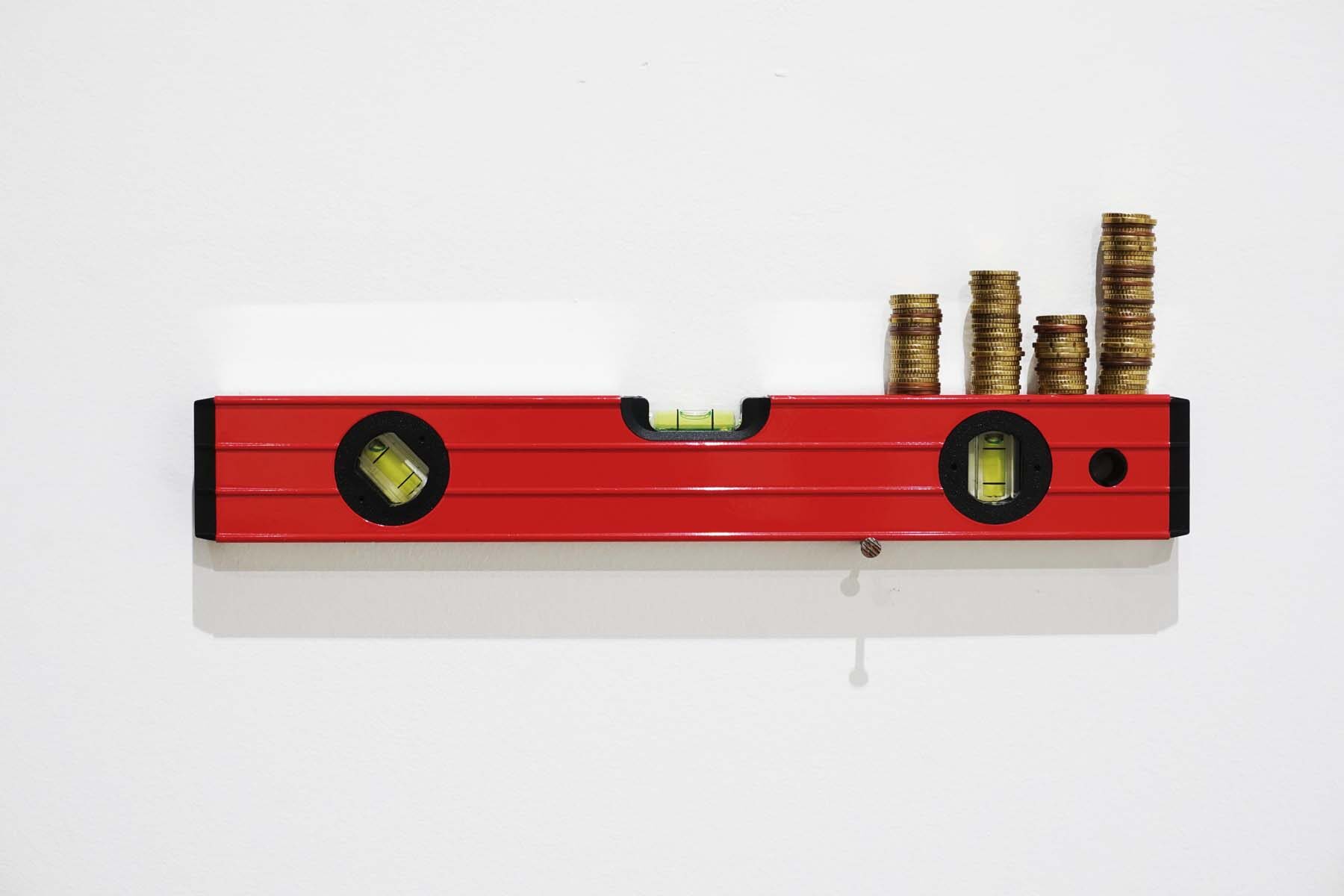 Antonio Guiotto, L’ultimo degli stronzi, 2022, vista della mostra, Marina Bastianello Gallery, Mestre
