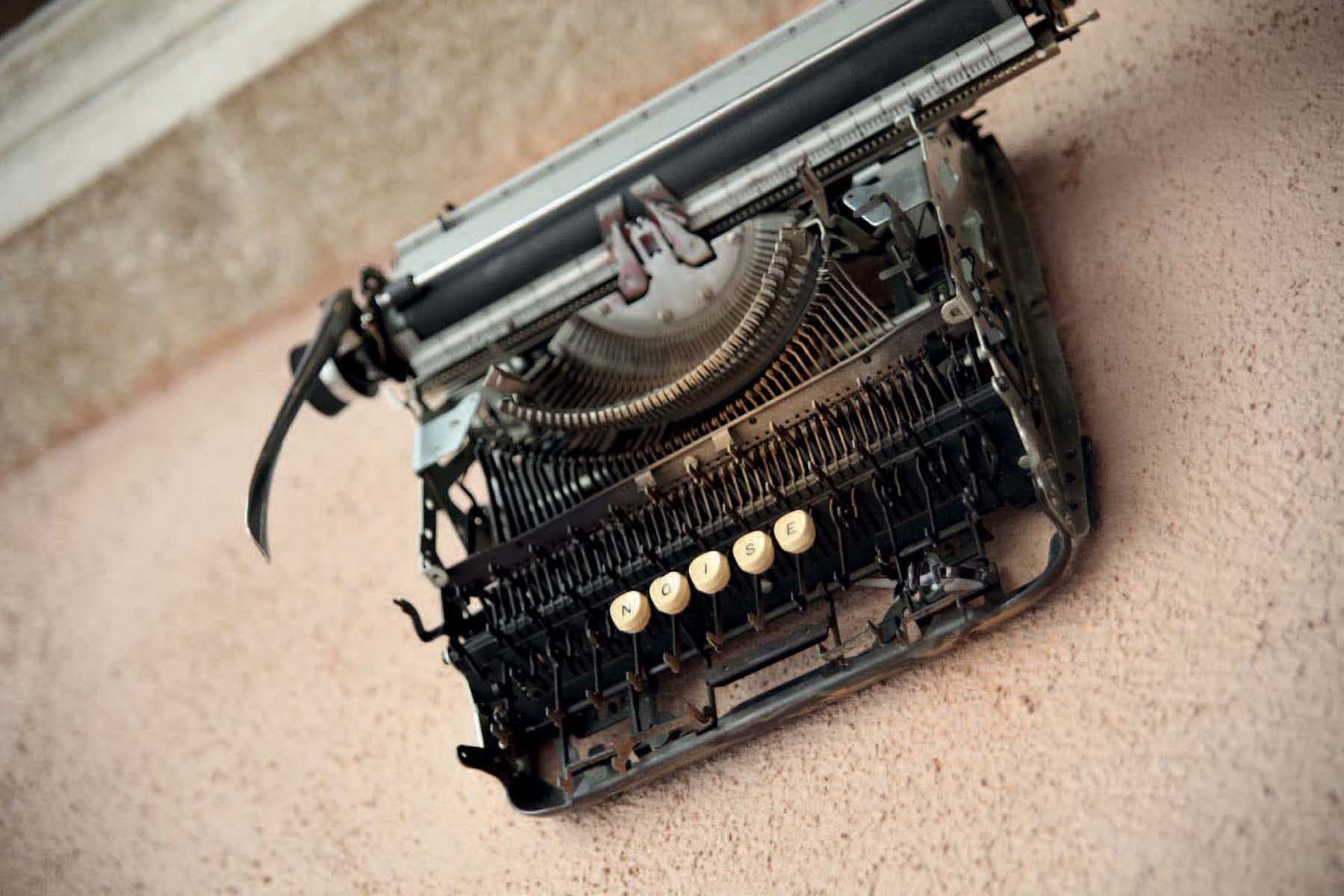 J. Mazzonelli, Noise, 2010, typing machine, 44 x 31 x 13 cm