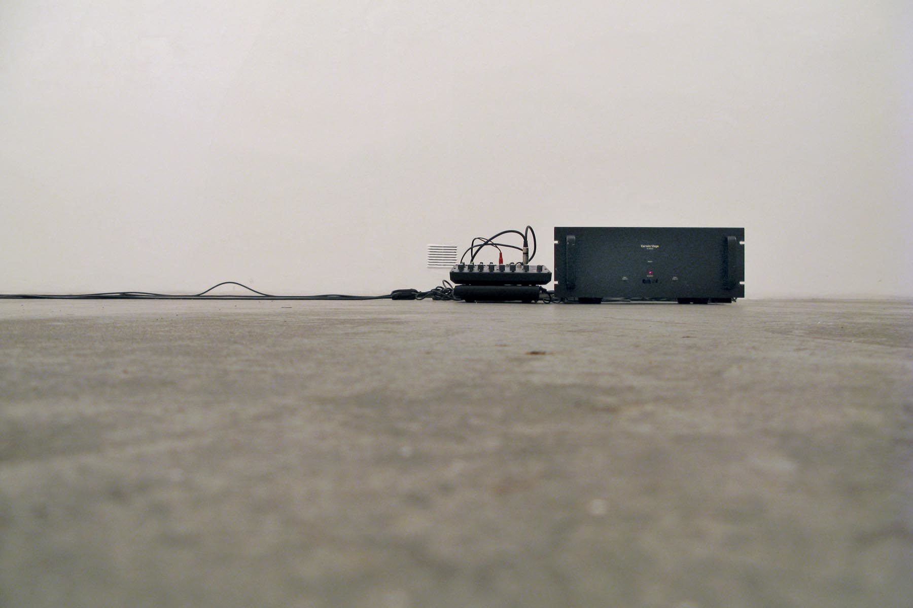 A. Tadiello, 20 kHz, 2008, exhibition view, Studio Tommaseo, Trieste