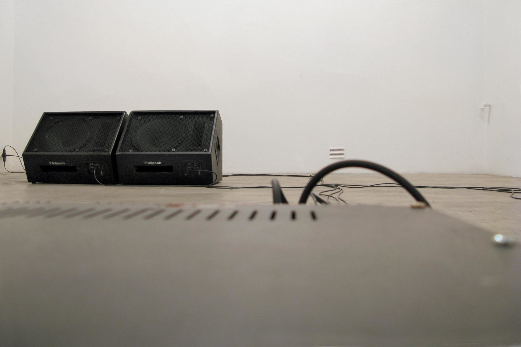 A. Tadiello, 20 kHz, 2008, exhibition view, Studio Tommaseo, Trieste