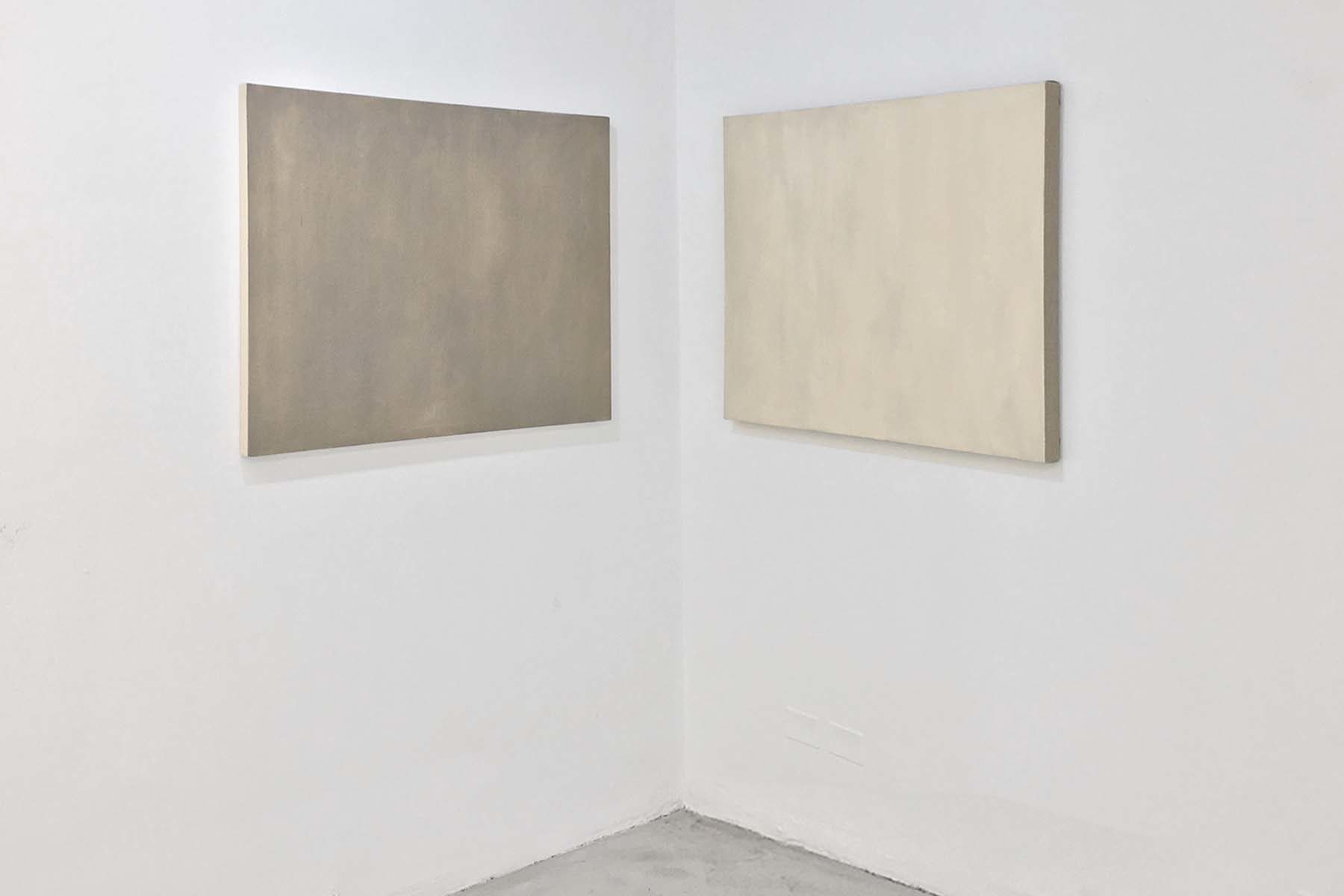 Eugenia Vanni, Portrait of each other (Portrait of cotton canvas on linen canvas; Portrait of linen canvas on cotton canvas), 2016, oil on canvas, each 80 x