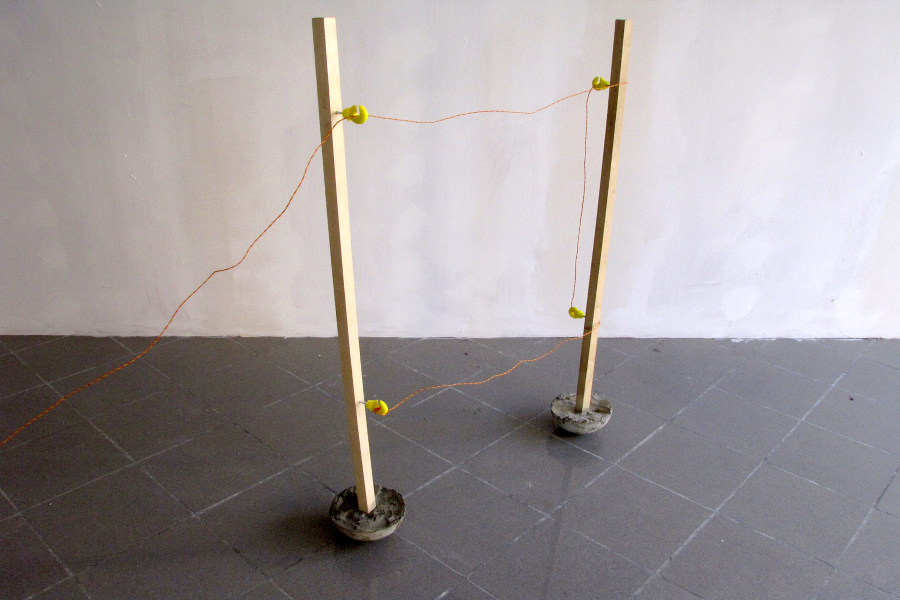 Nicola Genovese, The day of domestication, 2011, wood, cement, plastic, battery and electric wire, dimensions according to exhibiting space