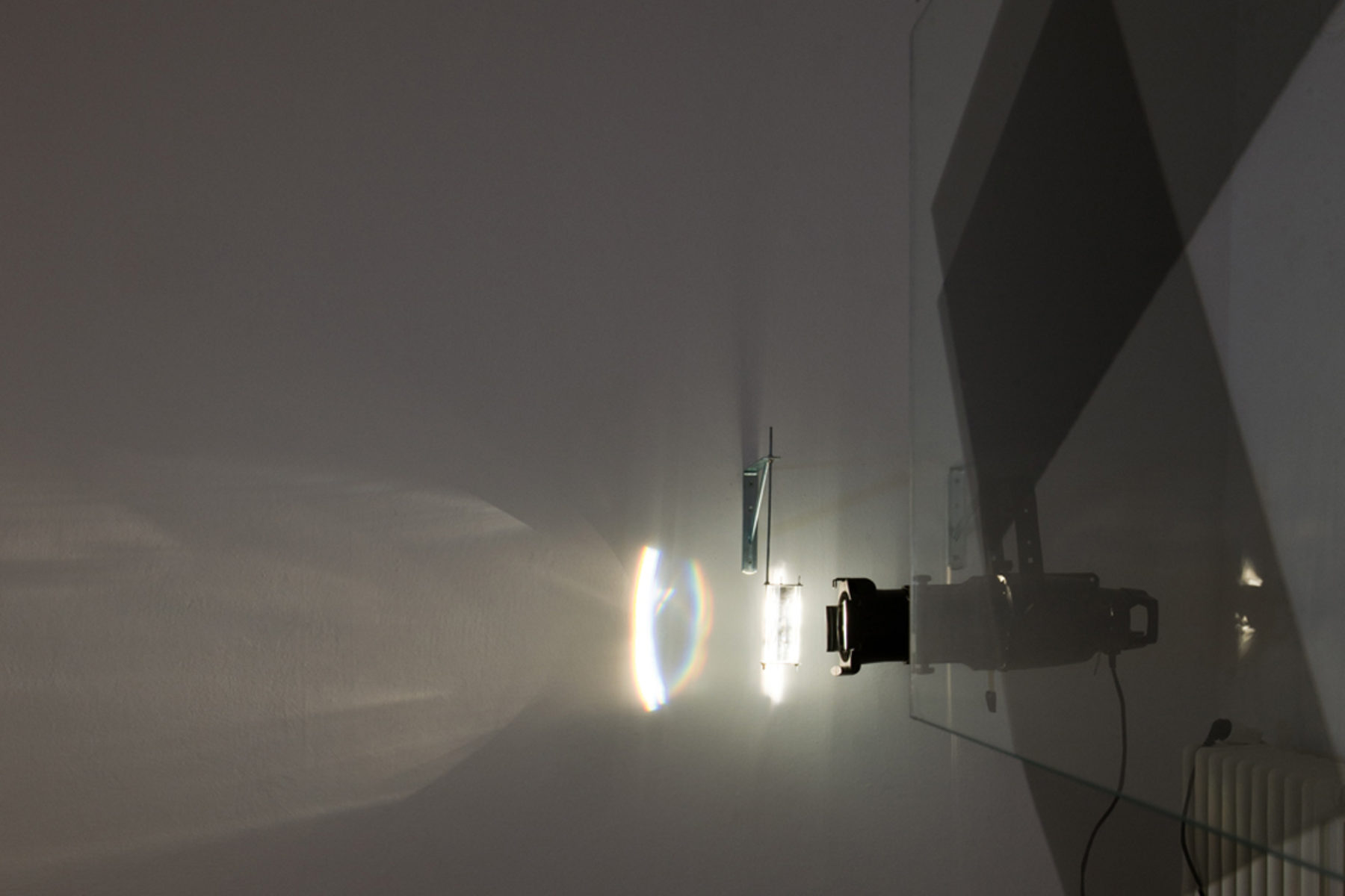 Richard Loskot, Color System, 2012, light, lcd monitor, cristal prisma, computer, polarized films, installation, e